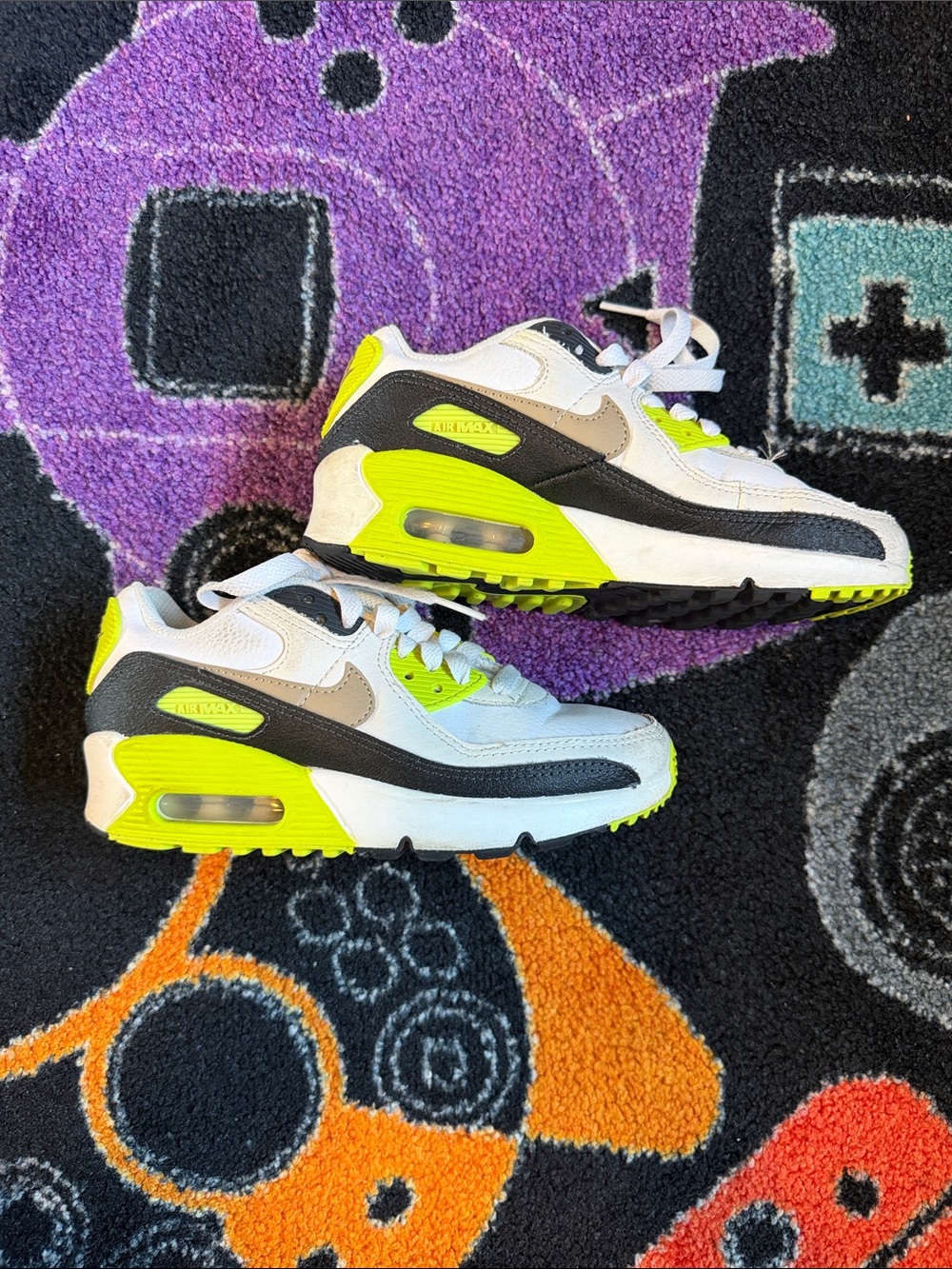 Nike Kids Air Max Sneakers in White, Neon Yellow and Black